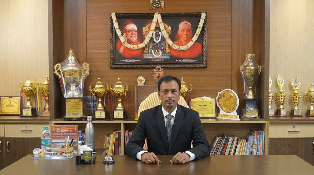 Principal, BGS Public School & PU College, Sidlaghatta